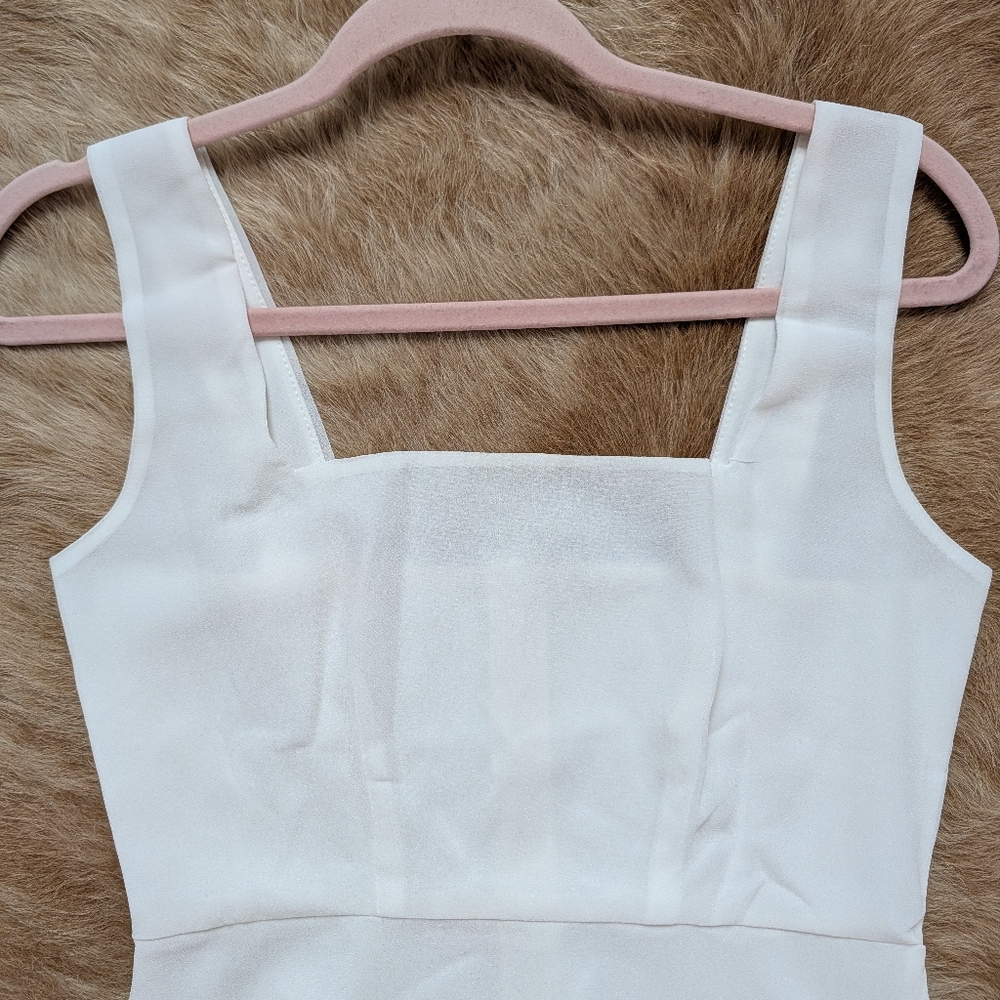 Commense Flowy White Dress - Picture 4 of 7